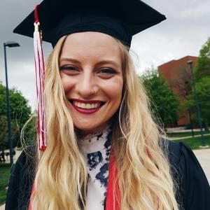 Meet your Posher, Kendra